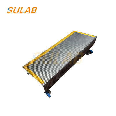 High-Strength Die-Cast Escalator Step with Anti-Slip Grooves and Yellow Safety Demarcation Universal Fit for All Brands