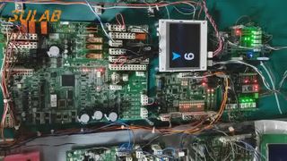 บอร์ด PCB ควบคุมหลักลิฟต์ของ Mitsubishi สำหรับการทำงานของลอจิกระบบและการประมวลผลสัญญาณอะไหล่ Pa