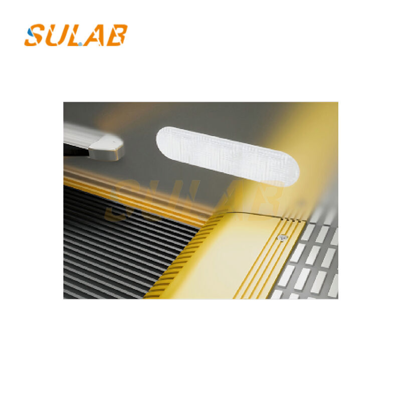 Wear-Resistant Yellow Plastic Left Side Escalator Comb Plate Comb Teeth Spare Part for Safe Landing Entry Exit